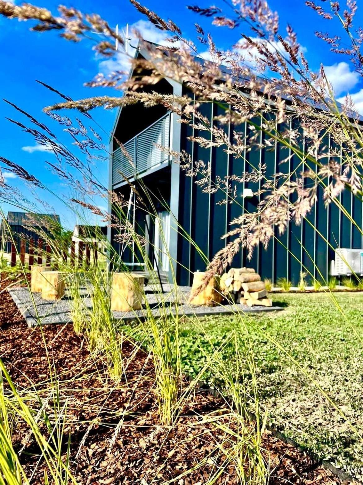 Wioska Wakacyjna Radawa Hotel Exterior foto